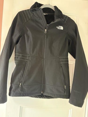 The north face windwall - face,